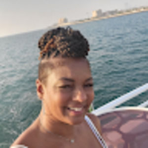 Meet your Posher, Aleshia